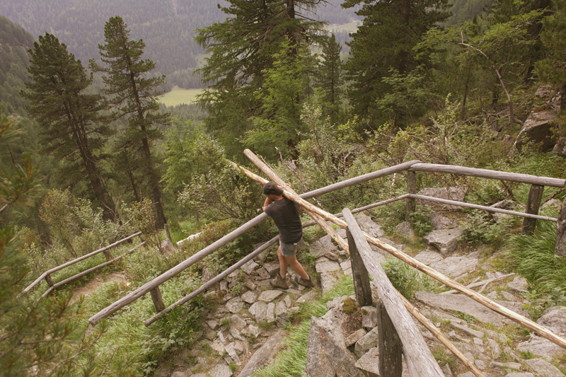 alex fischer, fotograf, darmstadt, wanderweg instandhaltung, sdtirol, arbeiter